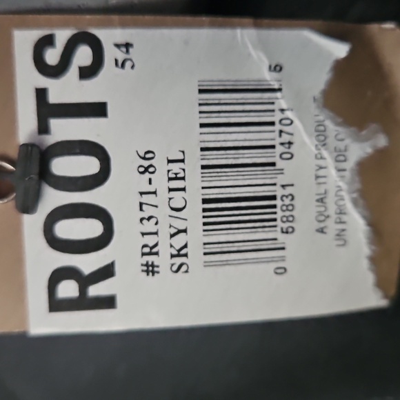 Roots 100% Leather Textured Gray Tri-fold Wallet with White Roots Logo Full Zip - Picture 8 of 10